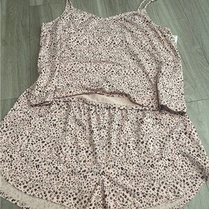 Amazon Essentials Pink Leopard Women's Pajama Set